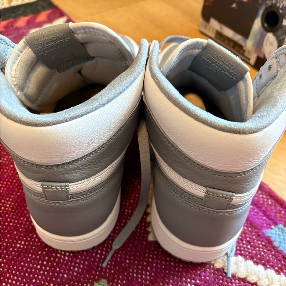 Jordan 1 high - stealth - worn 1 time. Size 10 - Picture 4 of 8